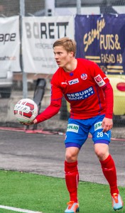 Jere Uronen får förnyat förtroende på vänstersidan Foto: Samone Falkman